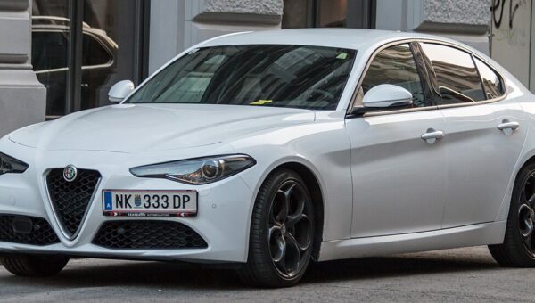 Alfa Romeo Tonale eAWD