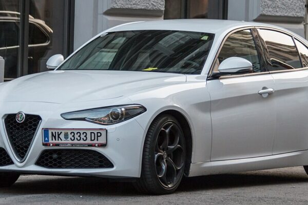 Alfa Romeo Tonale eAWD