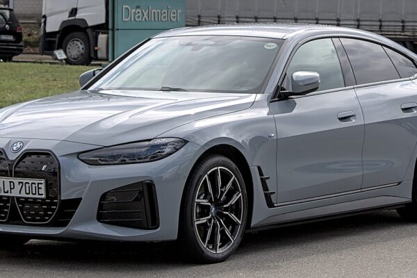 BMW i5 eDrive40 Sedan (MY25)