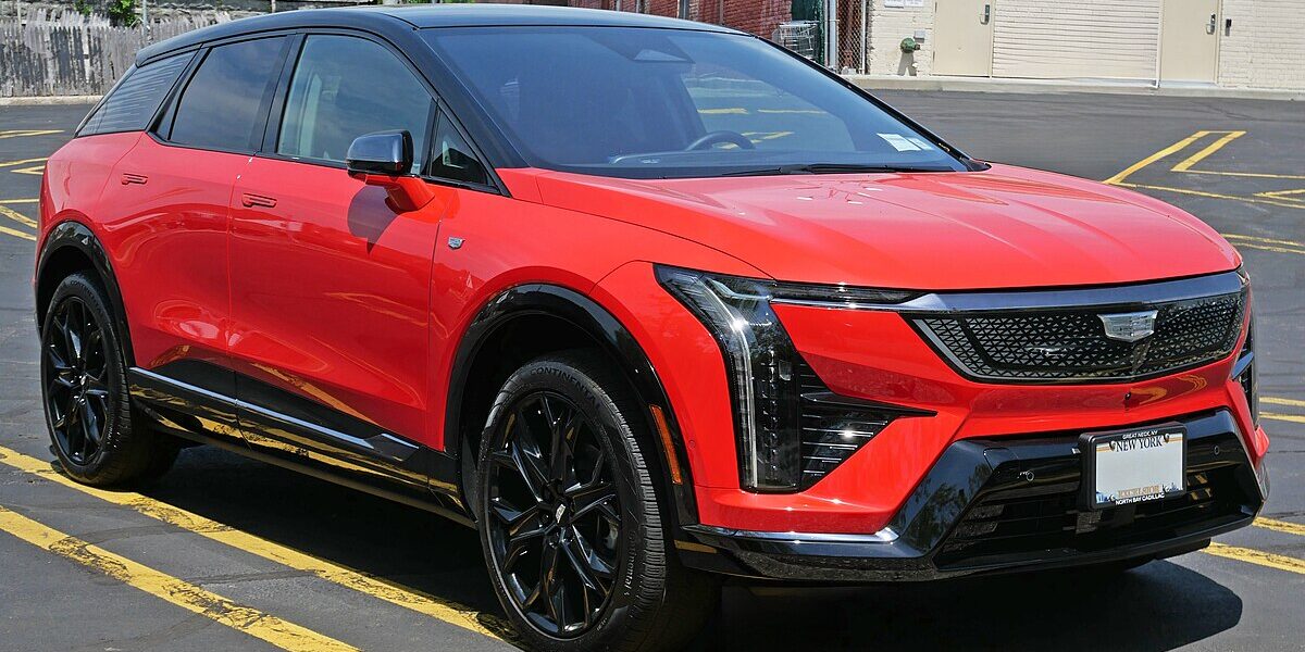 Cadillac Lyriq 600 E4