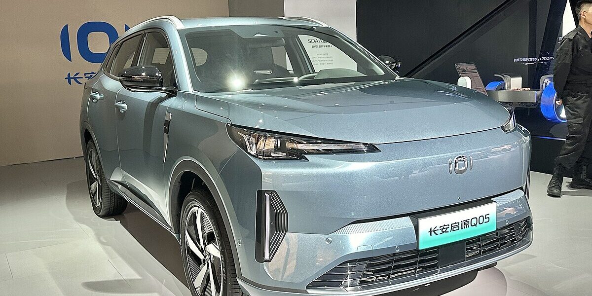 Changan Nevo E07 EREV