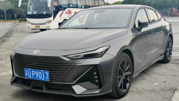 Changan UNI-V 2.0T