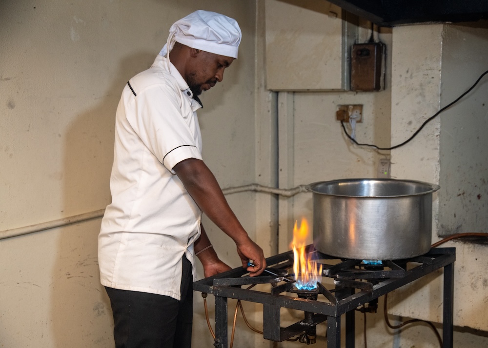 Clean Cooking Solutions: Averting Carbon Monoxide Poisoning and Respiratory Illnesses in Kenyan Homes this Cold Season
