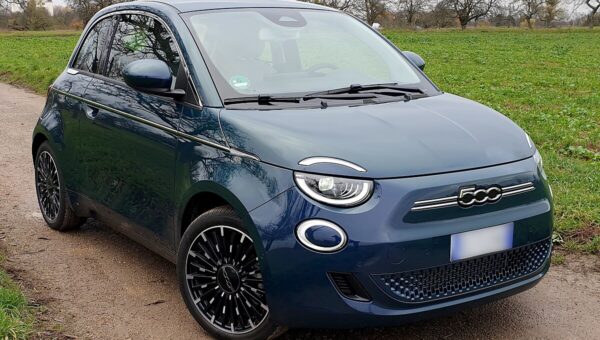 Fiat 500e Hatchback 42 kWh