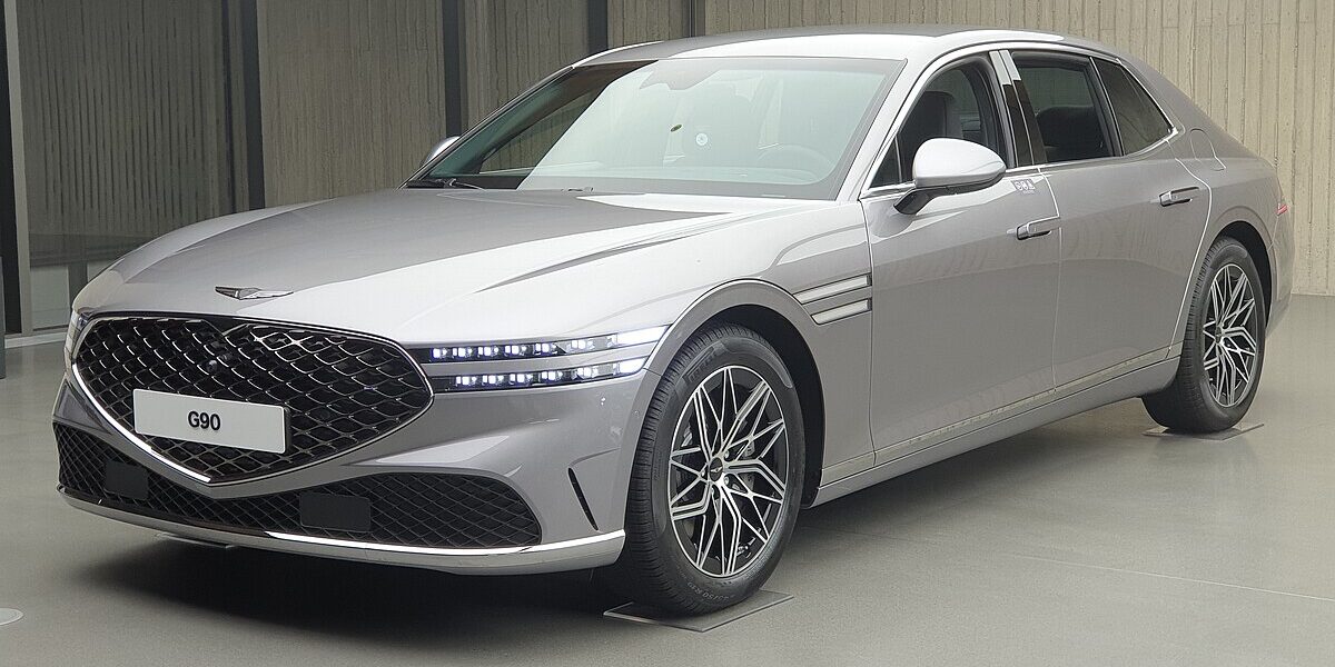 Genesis G90 MHEV