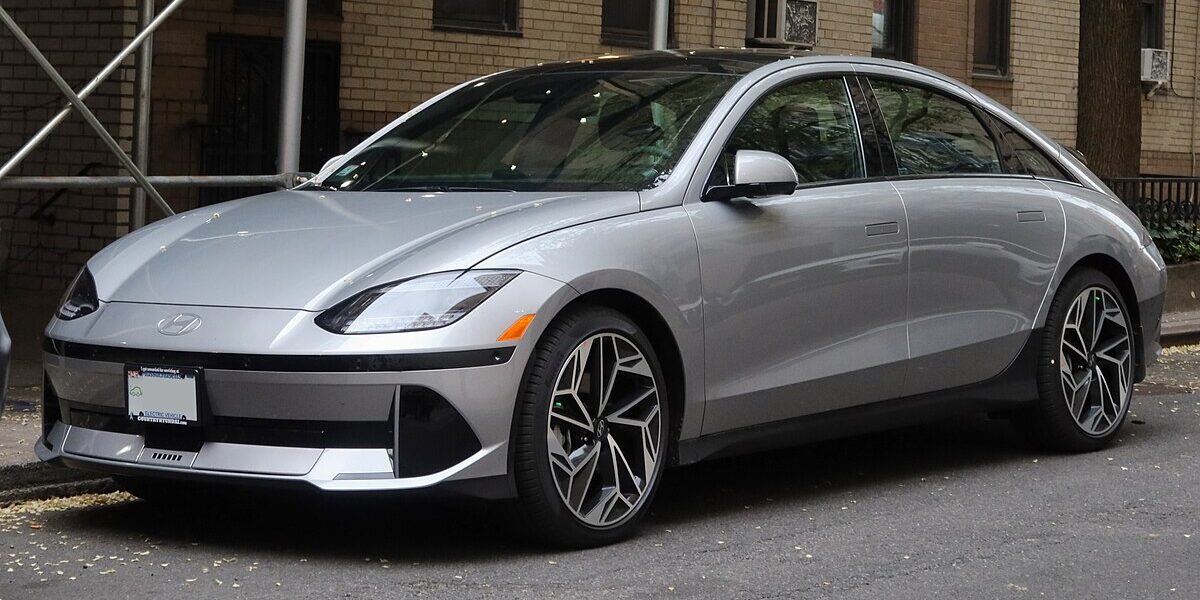 Hyundai IONIQ 6 Standard Range 2WD