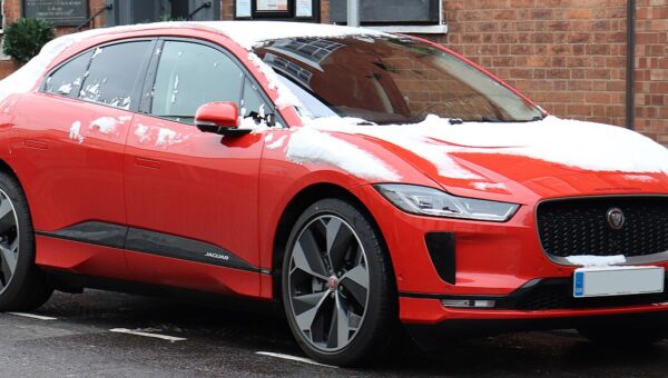 Jaguar I-Pace EV400