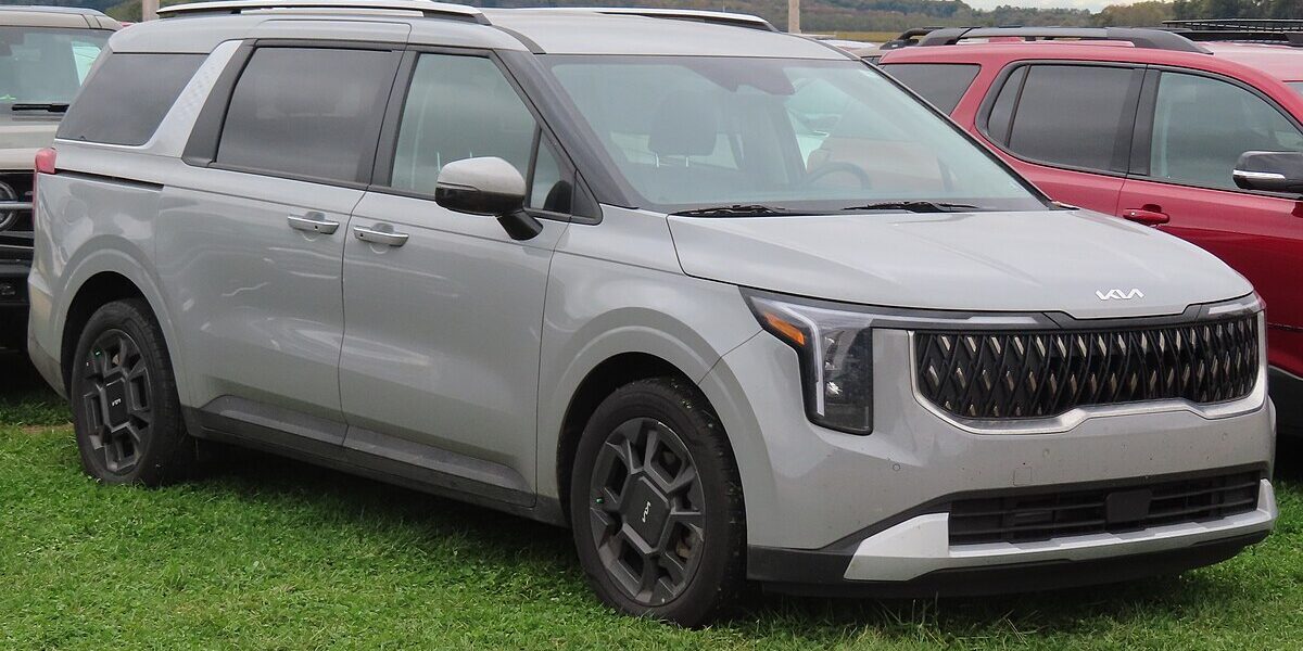 Kia Carnival Hybrid