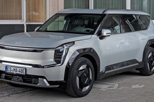 Kia EV9 99.8 kWh RWD