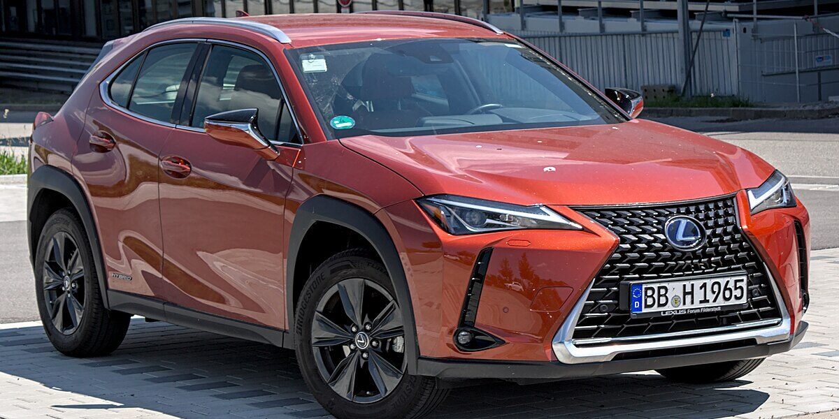 Lexus UX 300h