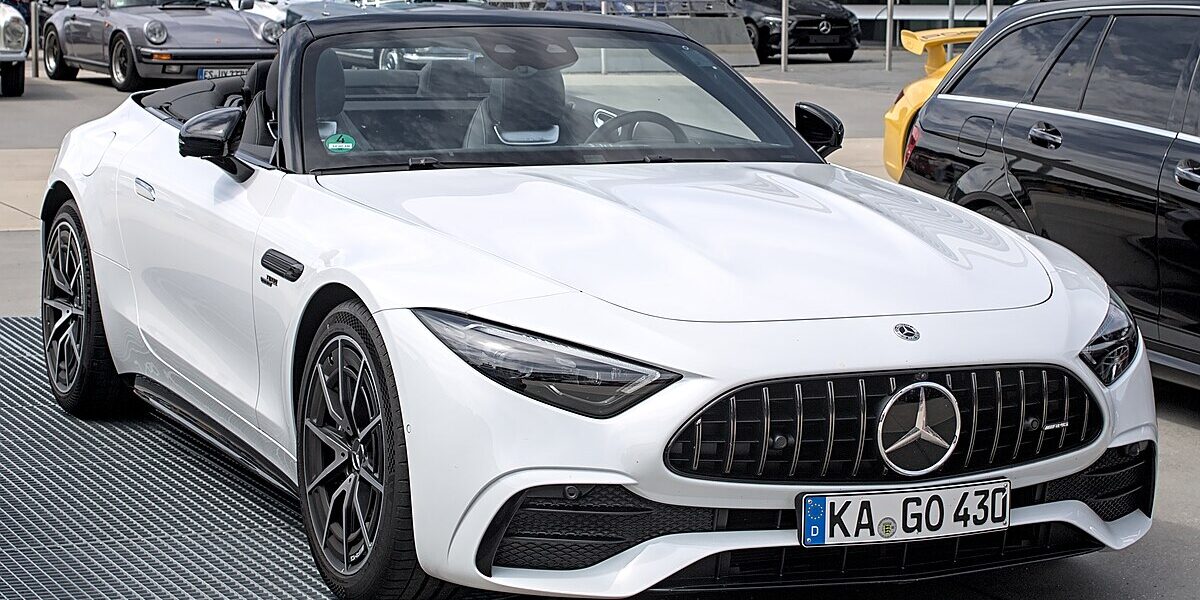 Mercedes-Benz AMG SL 43