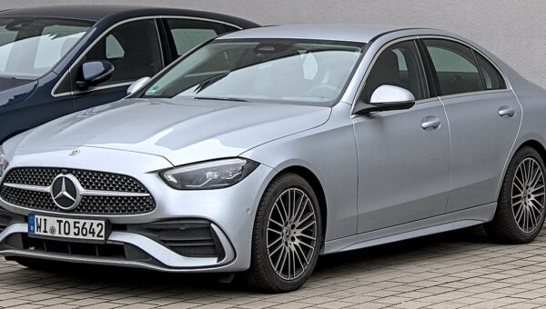 Mercedes-Benz C 300 4MATIC