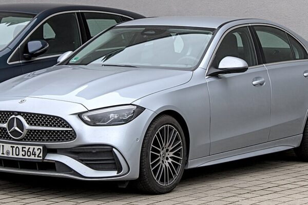 Mercedes-Benz C 300 4MATIC