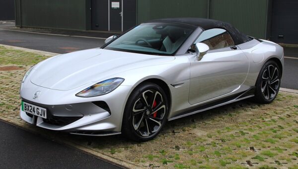 MG 4 Electric 77 kWh