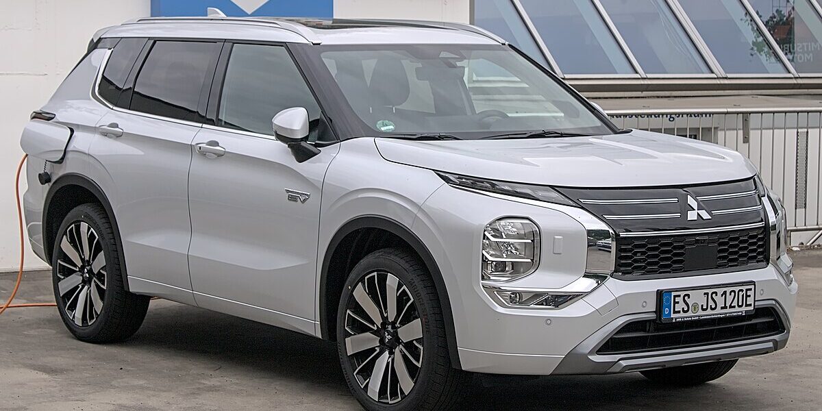 Mitsubishi Outlander PHEV