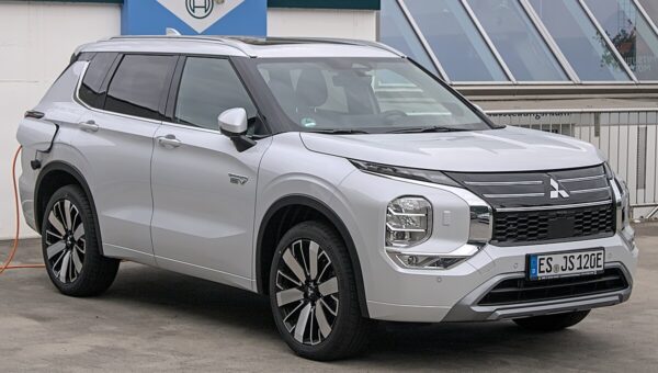 Mitsubishi Outlander PHEV