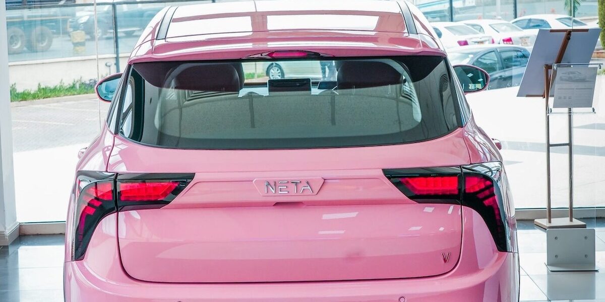 MojaEV Kenya Debuts 100 NETA V Electric Cars for Nairobi Taxi Market