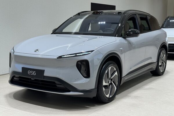NIO EL6 Standard Range