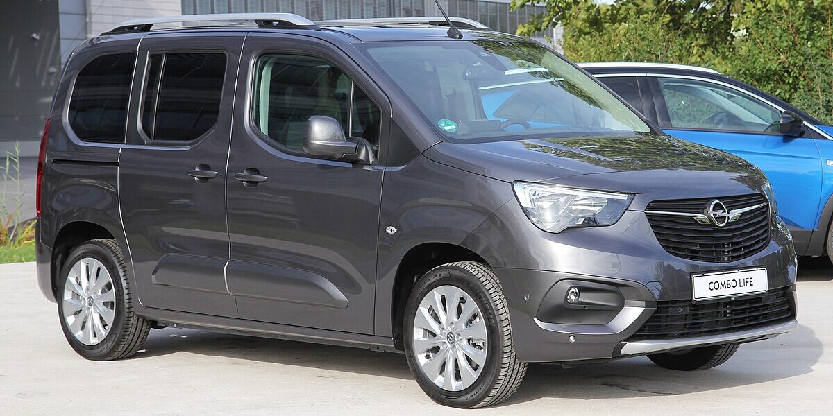 Opel Combo-e Life XL 50 kWh