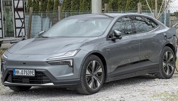 Polestar 4 Long Range Single Motor