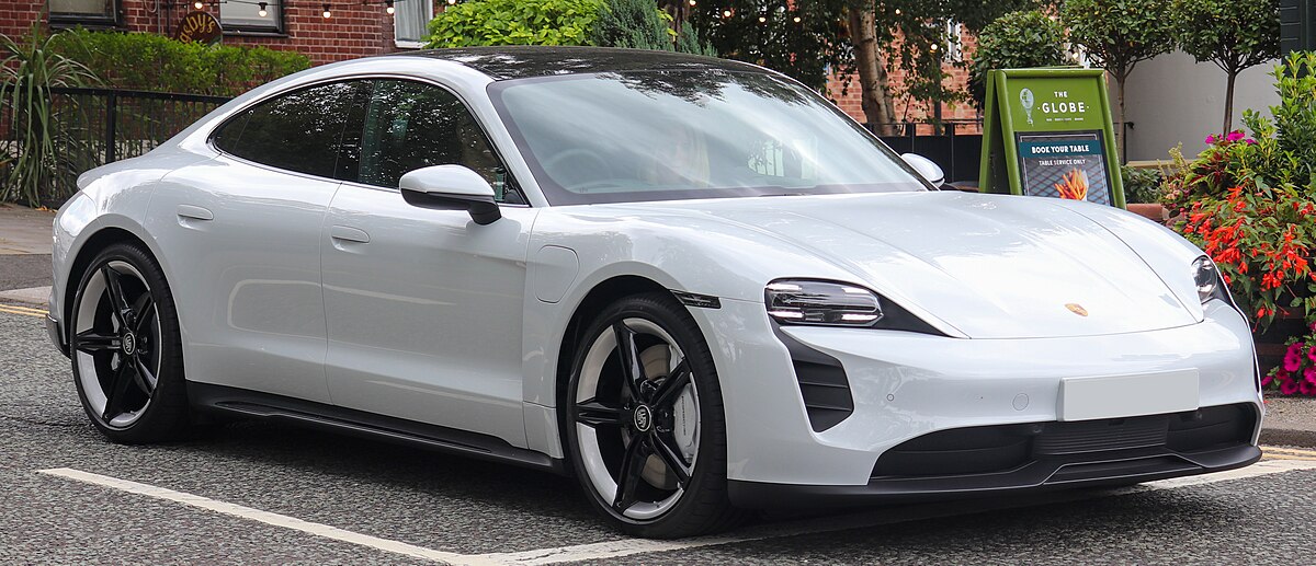 Porsche Taycan Turbo Sport Turismo