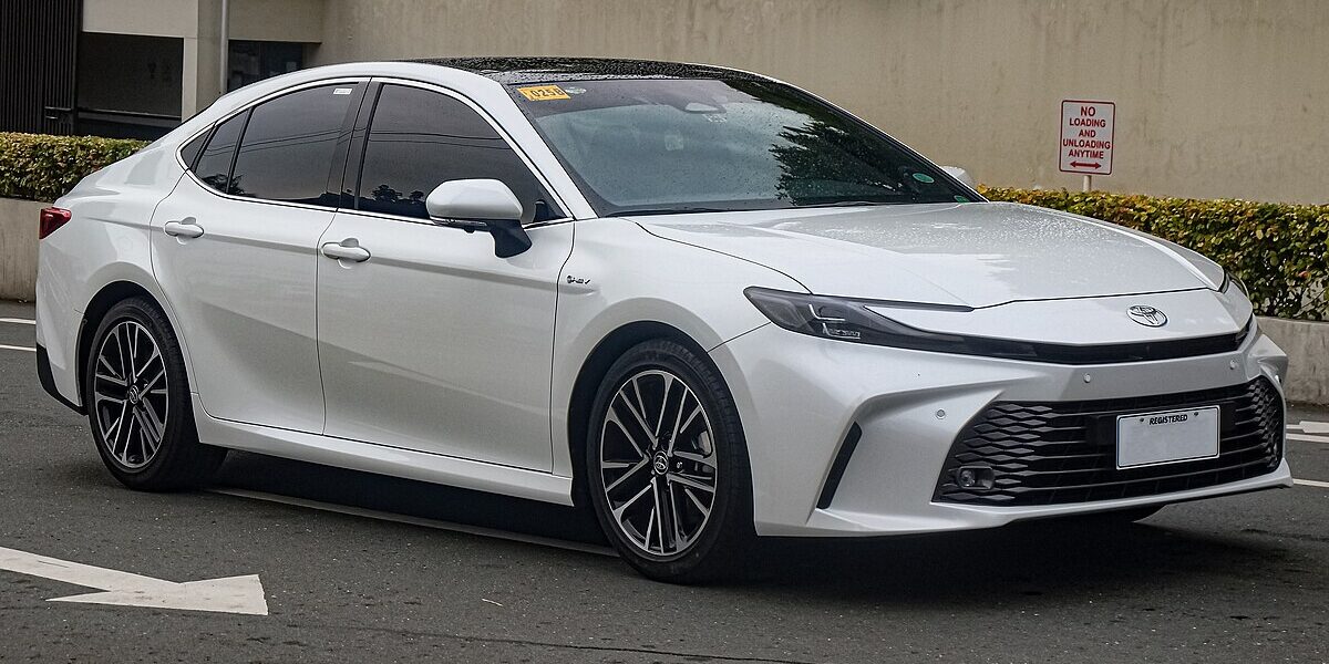Toyota Camry HEV FF LE/SE/XLE/XSE
