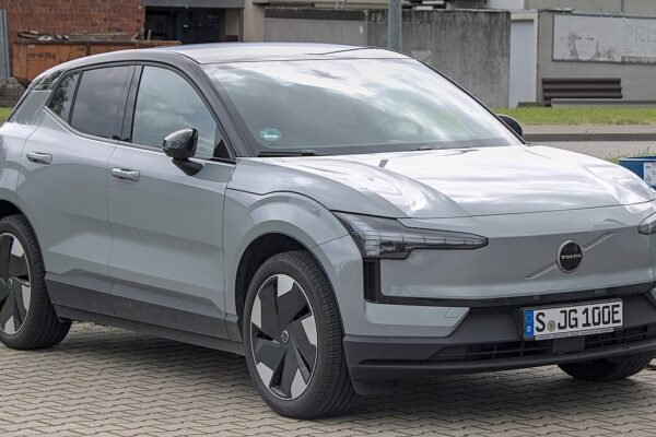 Volvo EX30 Single Motor ER (MY24-26)