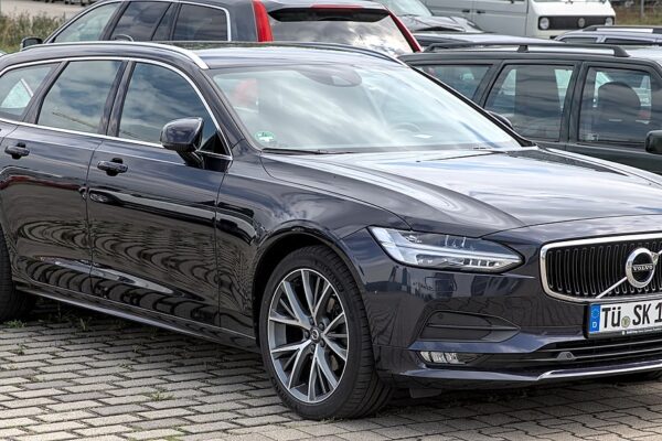 Volvo V90CC B6 AWD